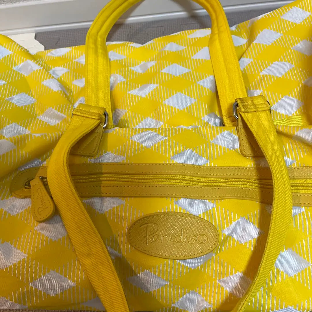 Price reduced Paradiso Yellow Tennis Bag