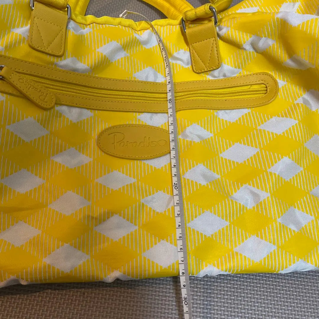 Price reduced Paradiso Yellow Tennis Bag