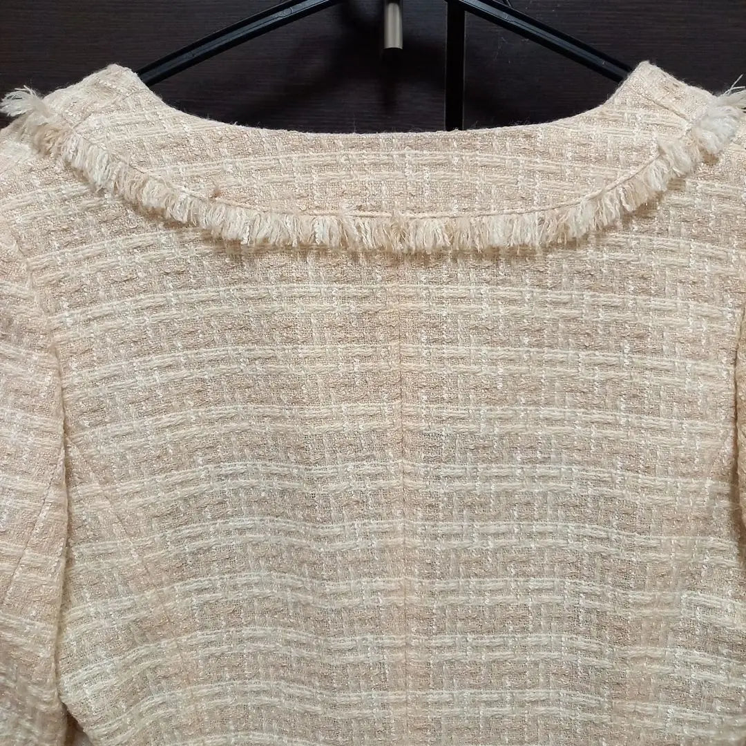 [Good Condition] UNTITLED Tweed Collarless Jacket L Beige