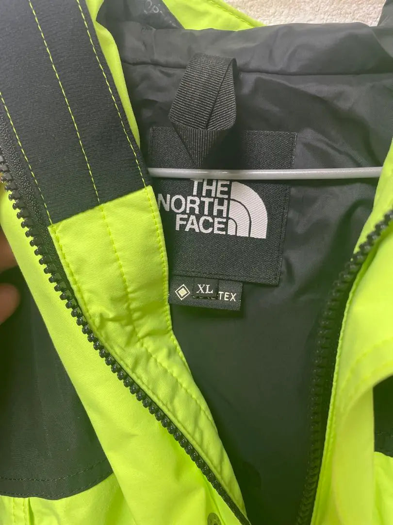 THE NORTH FACE Fluorescent Yellow Jacket XL