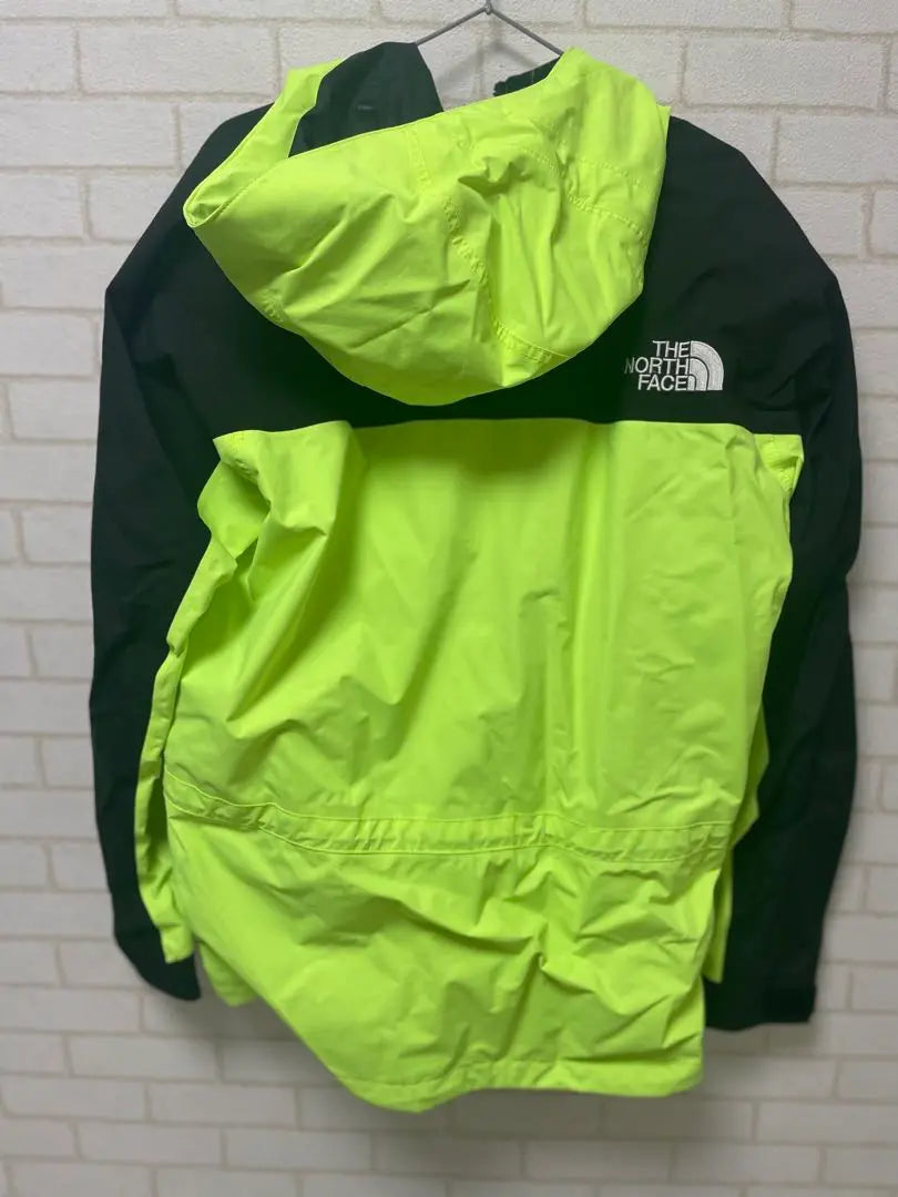 THE NORTH FACE Fluorescent Yellow Jacket XL