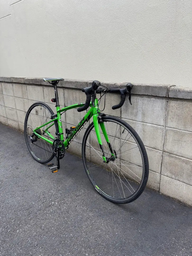 Bicicleta de carretera ecológica Merida RIDE210, entrega a Hiroshima