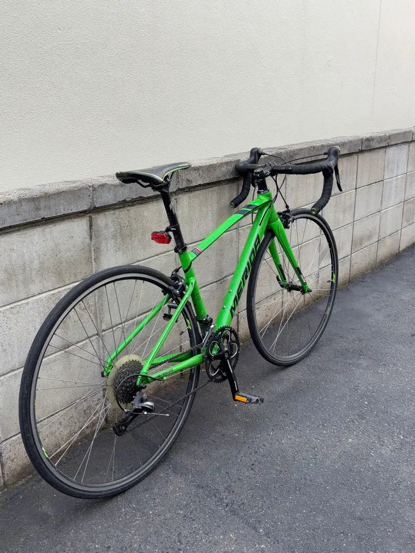 Bicicleta de carretera ecológica Merida RIDE210, entrega a Hiroshima