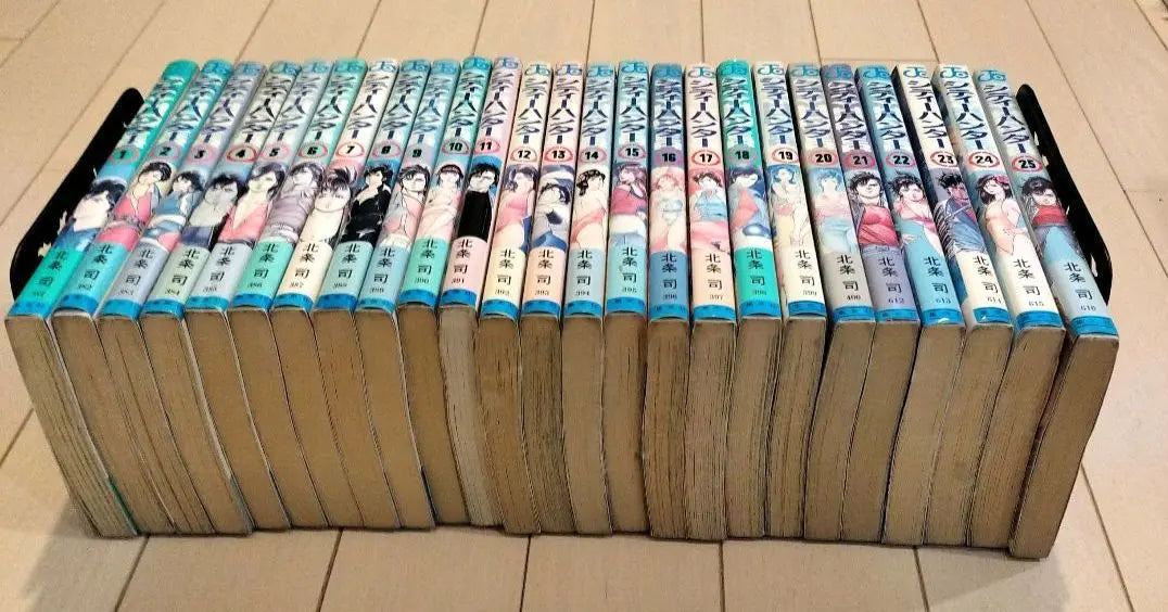 [First edition] City Hunter Volumes 1-25 Set