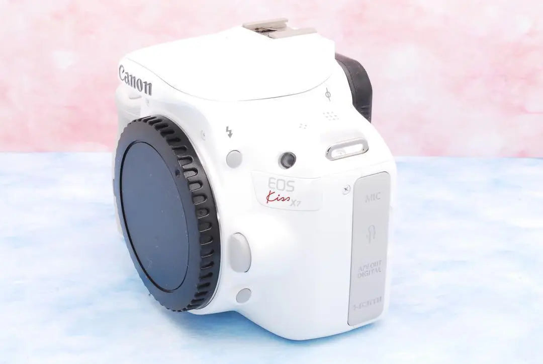 Stylish white & superb condition & double lens☆Cannon Kiss X7☆SLR camera | お洒落なホワイト＆極美品＆Wレンズ☆キャノン Kiss X7☆一眼レフカメラ