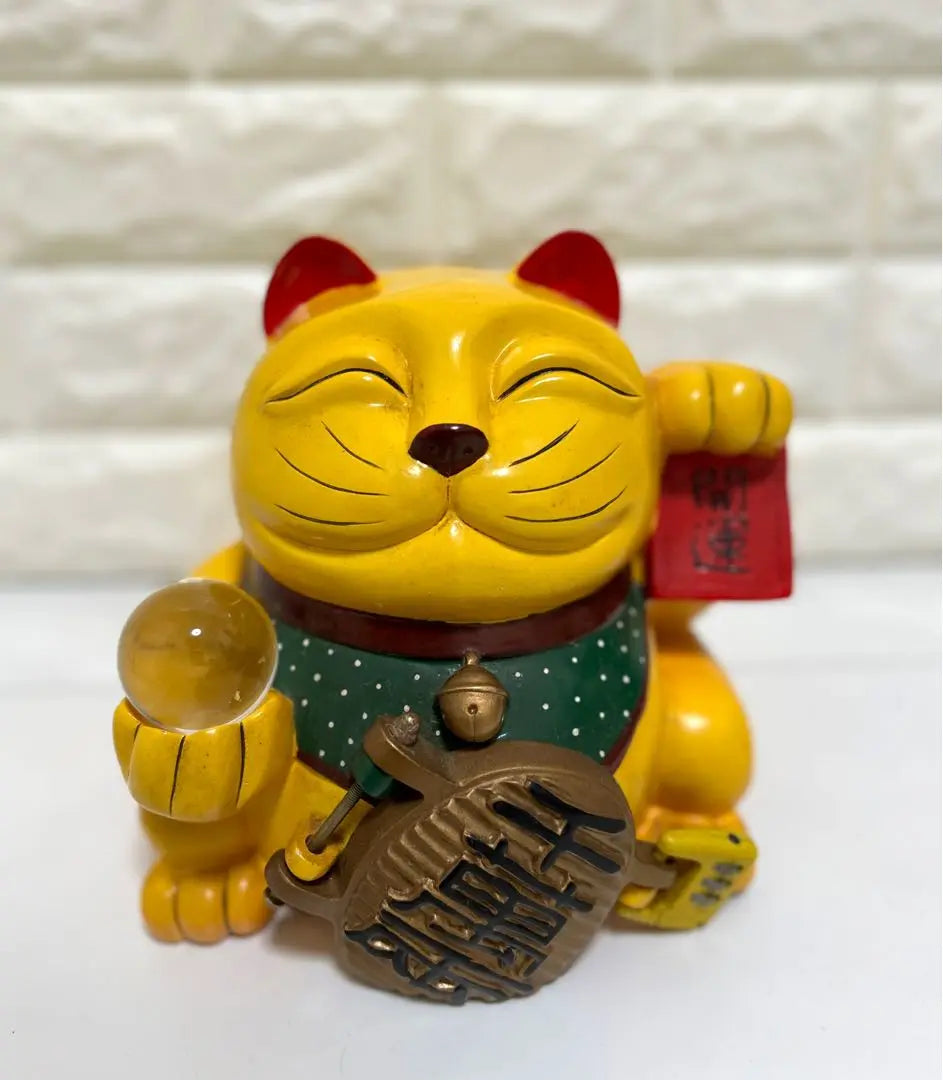 [Good Luck] Maneki Neko - Improve your luck Interior 28cm Yellow with crystal