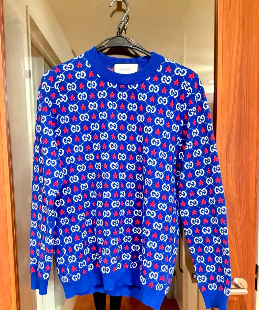 gucci knit sweater M