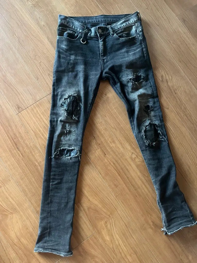 BACKBONE Damaged Denim Pants Made in Japan