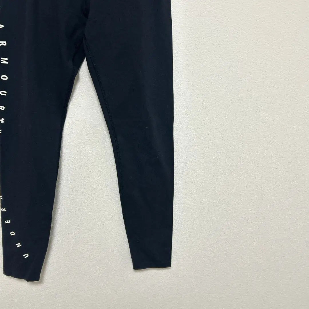 [UNDER ARMOUR] Leggings, long tights, logo included