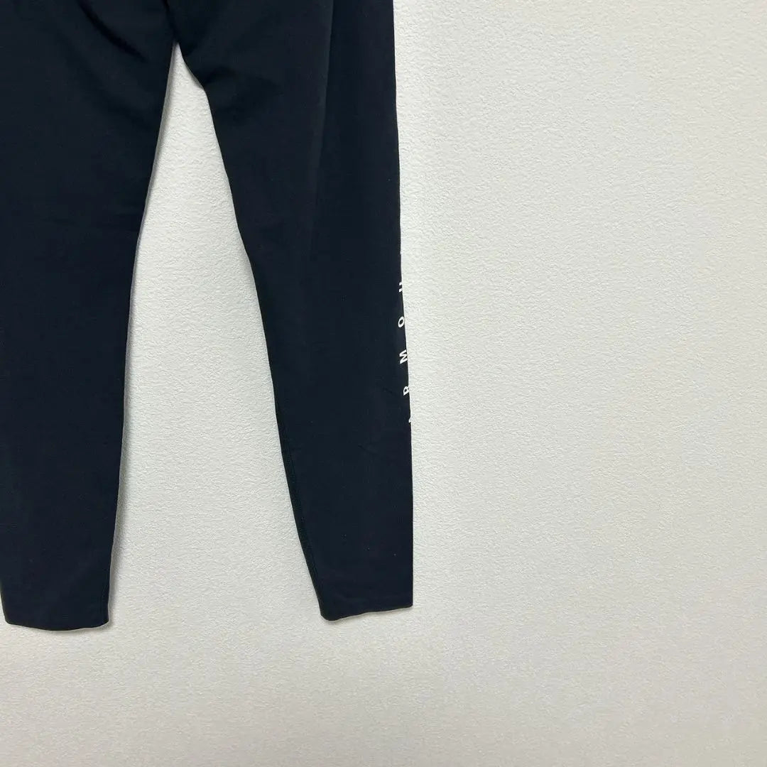 [UNDER ARMOUR] Leggings, long tights, logo included