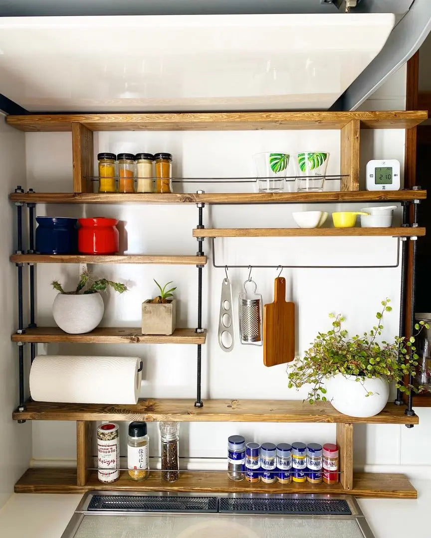 It won't fall even in an earthquake ☆ Kitchen rack Central 4 ☆ Wood grain emphasis ☆ Spice rack