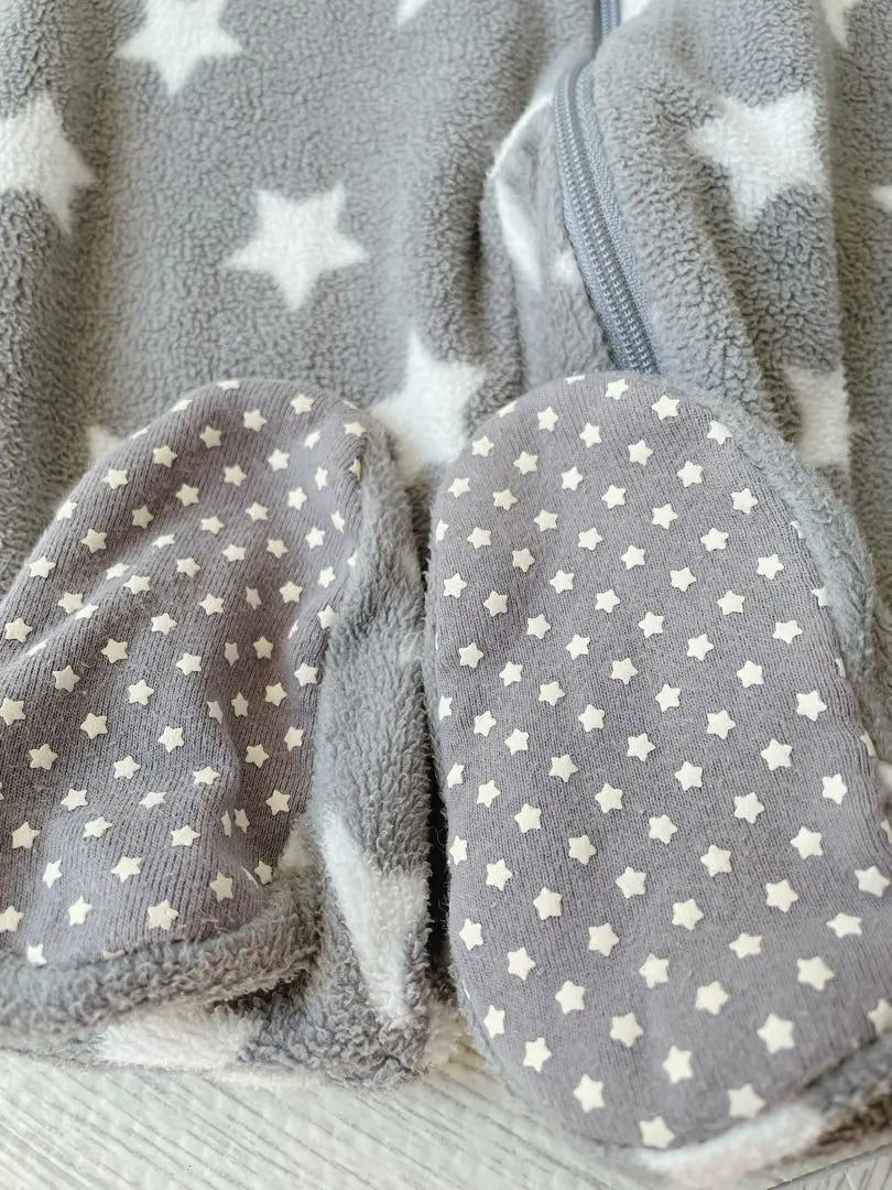 UNIQLO * Pie con mameluco * Estampado de estrellas * 60 * 70