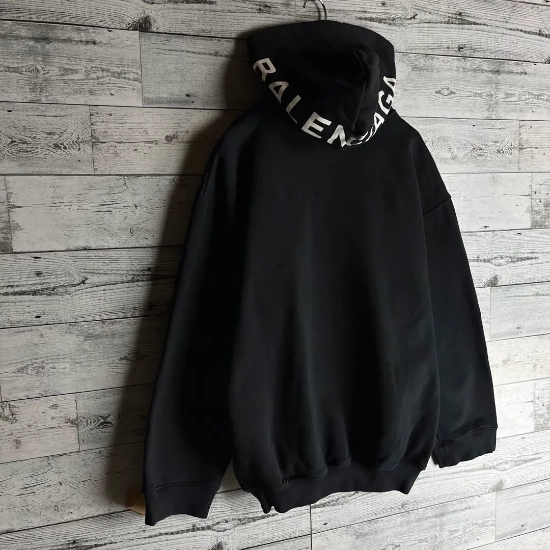 [Popular model] Balenciaga☆ Sweatshirt with hood logo black