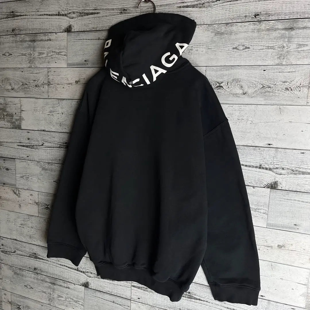 [Popular model] Balenciaga☆ Sweatshirt with hood logo black