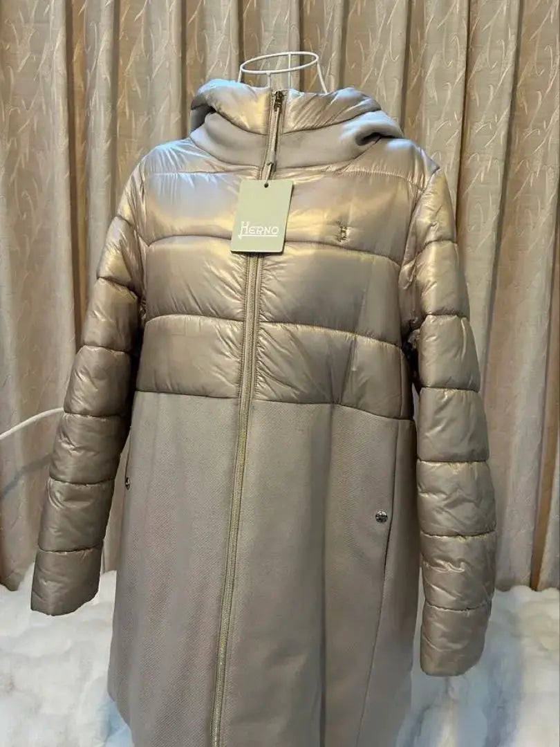 ⭐️Herno ⭐️Herno quilted coat 14A brand new and unused | ⭐️ヘルノ　Herno ⭐️フード付きキルティング コート　14A 新品未使用