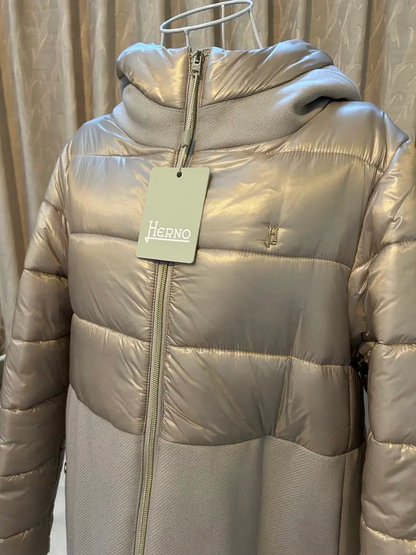 ⭐️Herno ⭐️Herno quilted coat 14A brand new and unused | ⭐️ヘルノ　Herno ⭐️フード付きキルティング コート　14A 新品未使用