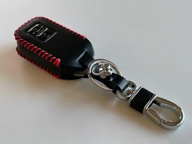 Estuche para llave inteligente de piel de vaca Just Fit Wagon R con hilo de coser negro Hustler rojo 2