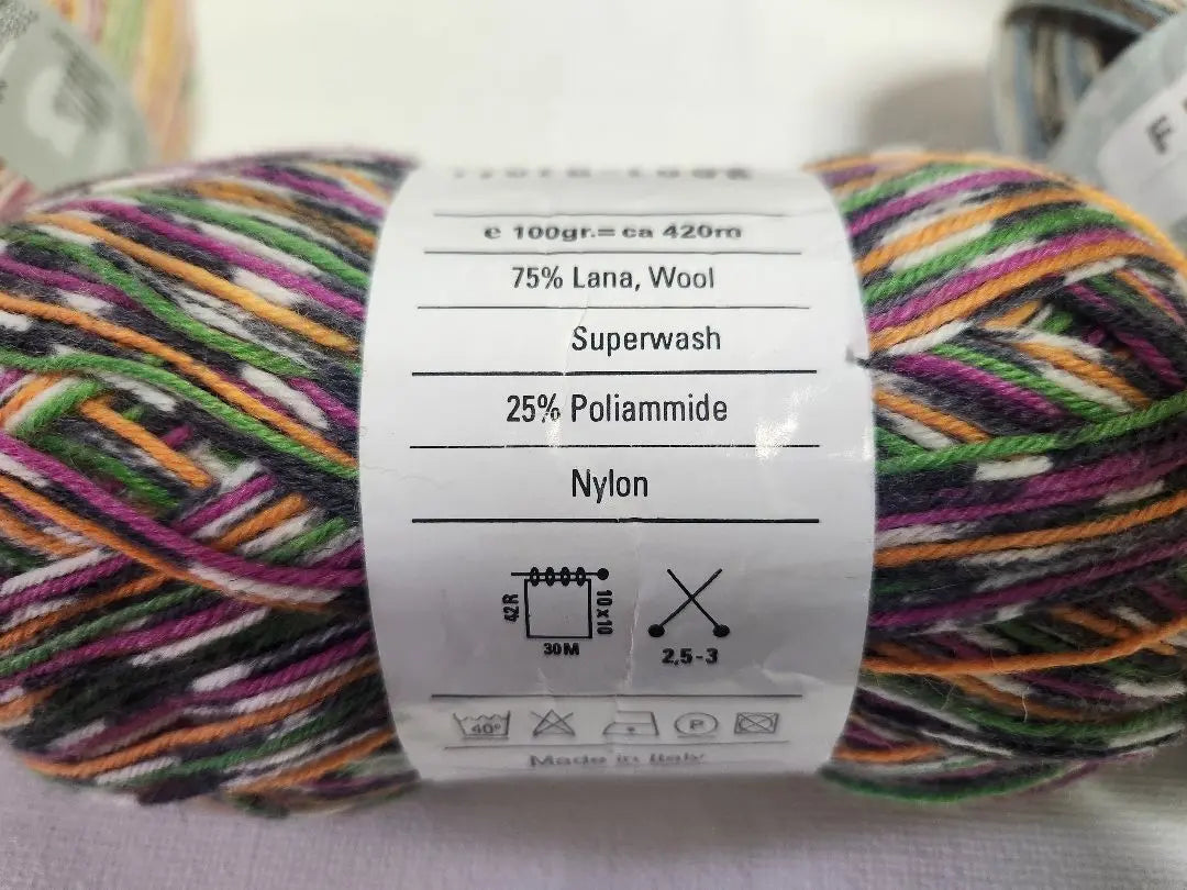 Sock Yarn 4 balls assortment | ソックヤーン　4玉　詰め合わせ