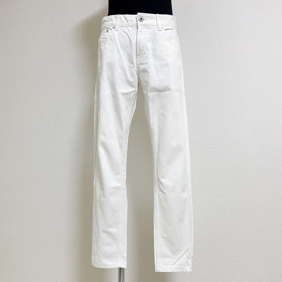 niko and... 3D tapered white denim pants 3