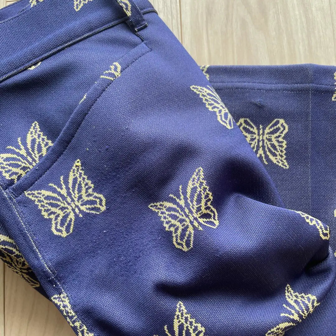 Needles Setup Papillon Pantalones De Chándal Con Estampado Integral En Azul | agujas セットアップ パピヨン ブルー 総柄 トラックパンツ