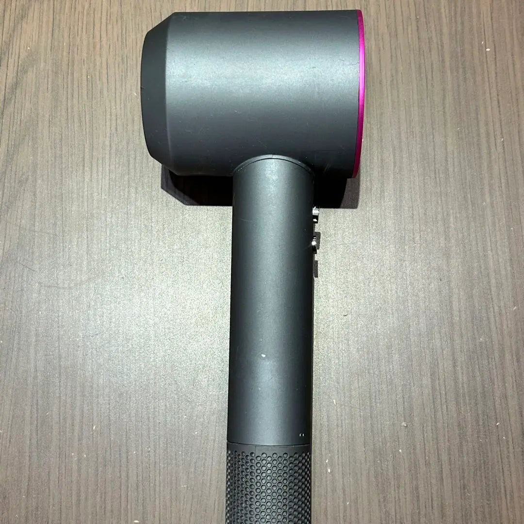 Maintained Dyson Supersonic HD08 Works well