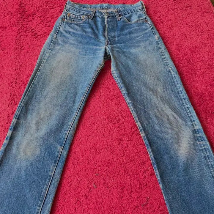 80'S⭕️ Levi's 501 Red ear ⭕️ Made in 1982 ⭕️ W29