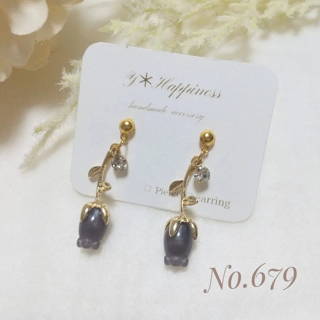 No.679 Earrings Earrip Handmade Earrings