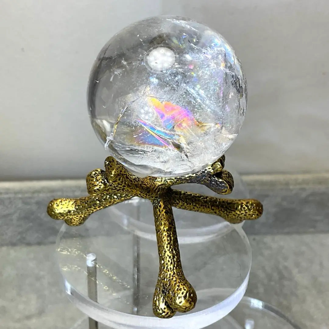 T853-1 Irisk - Juego de pedestal de metal con esfera de cristal arcoíris de cuarzo y hueso, piedra natural