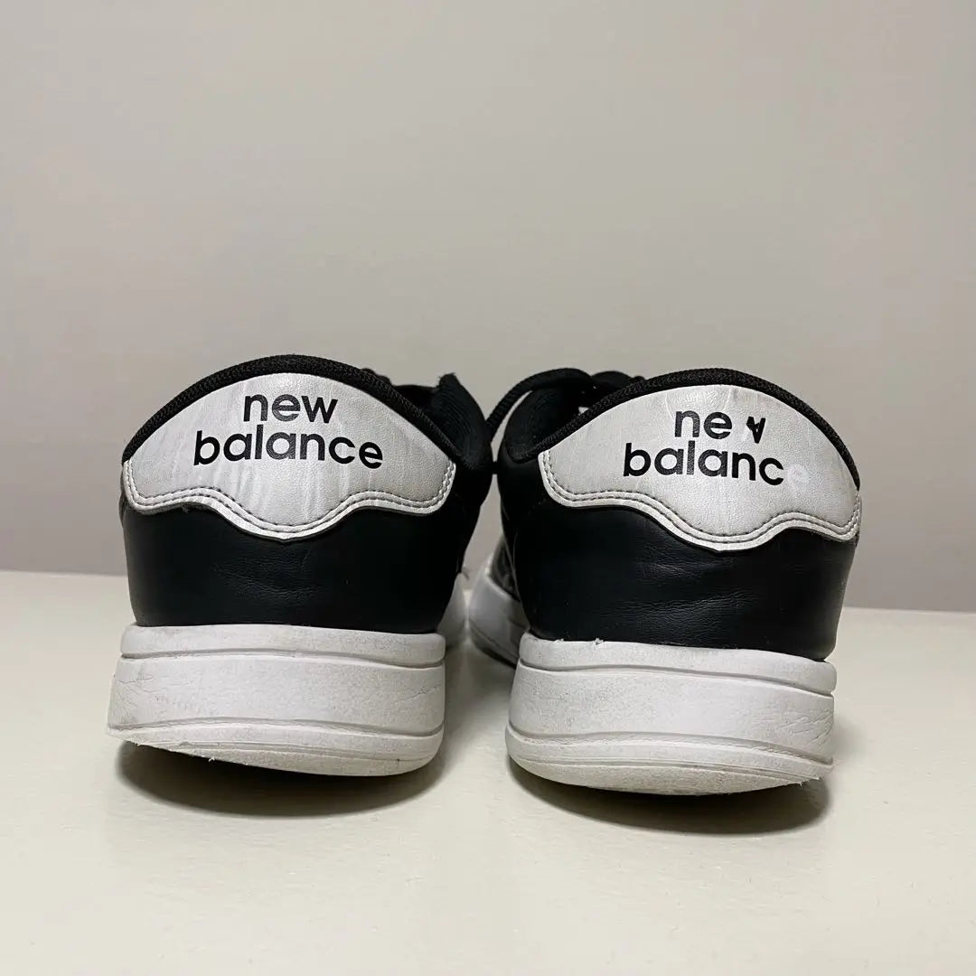 ★Últimas 10 horas 3.500★Zapatillas New Balance 28cm