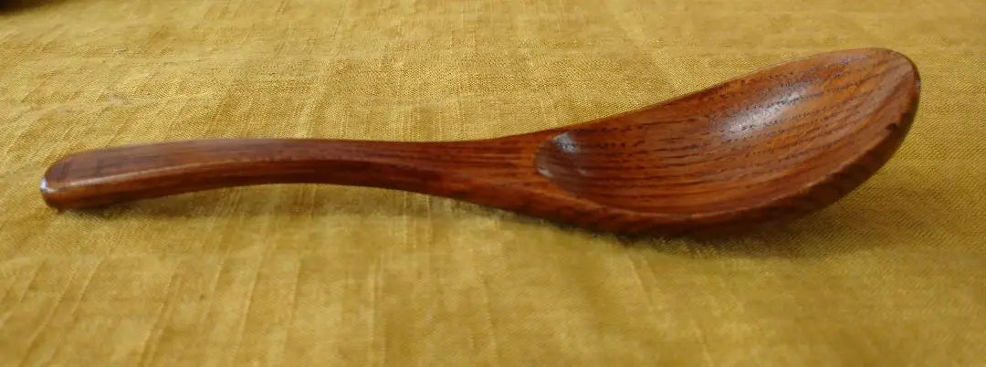 Cuchara de madera de castaño con laca 2 piezas