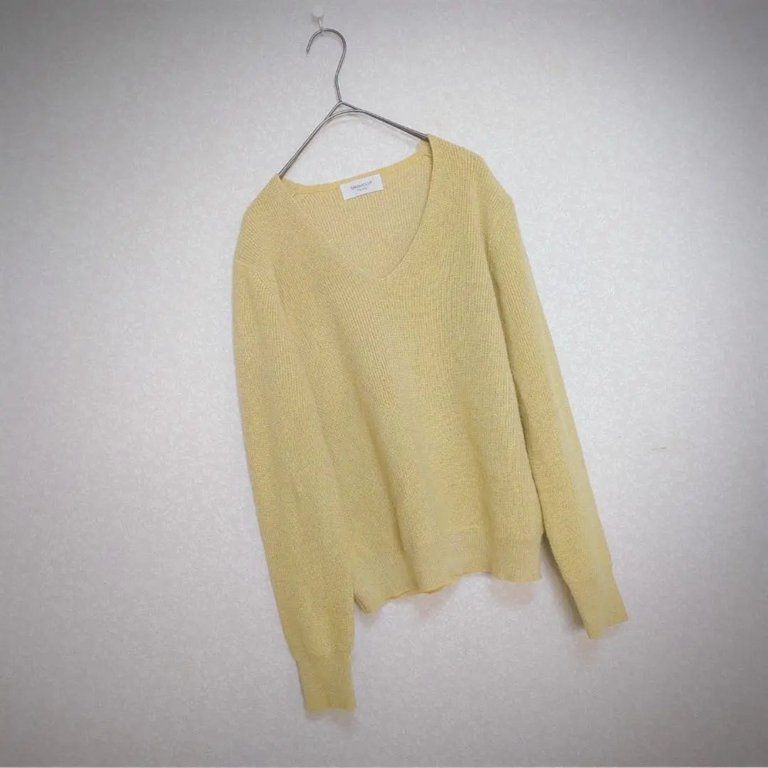 Opaque.clip Lamenite manga larga amarillo casual cuello en v | OPAQUE.CLIP ラメニット 長袖 イエロー カジュアル Vネック