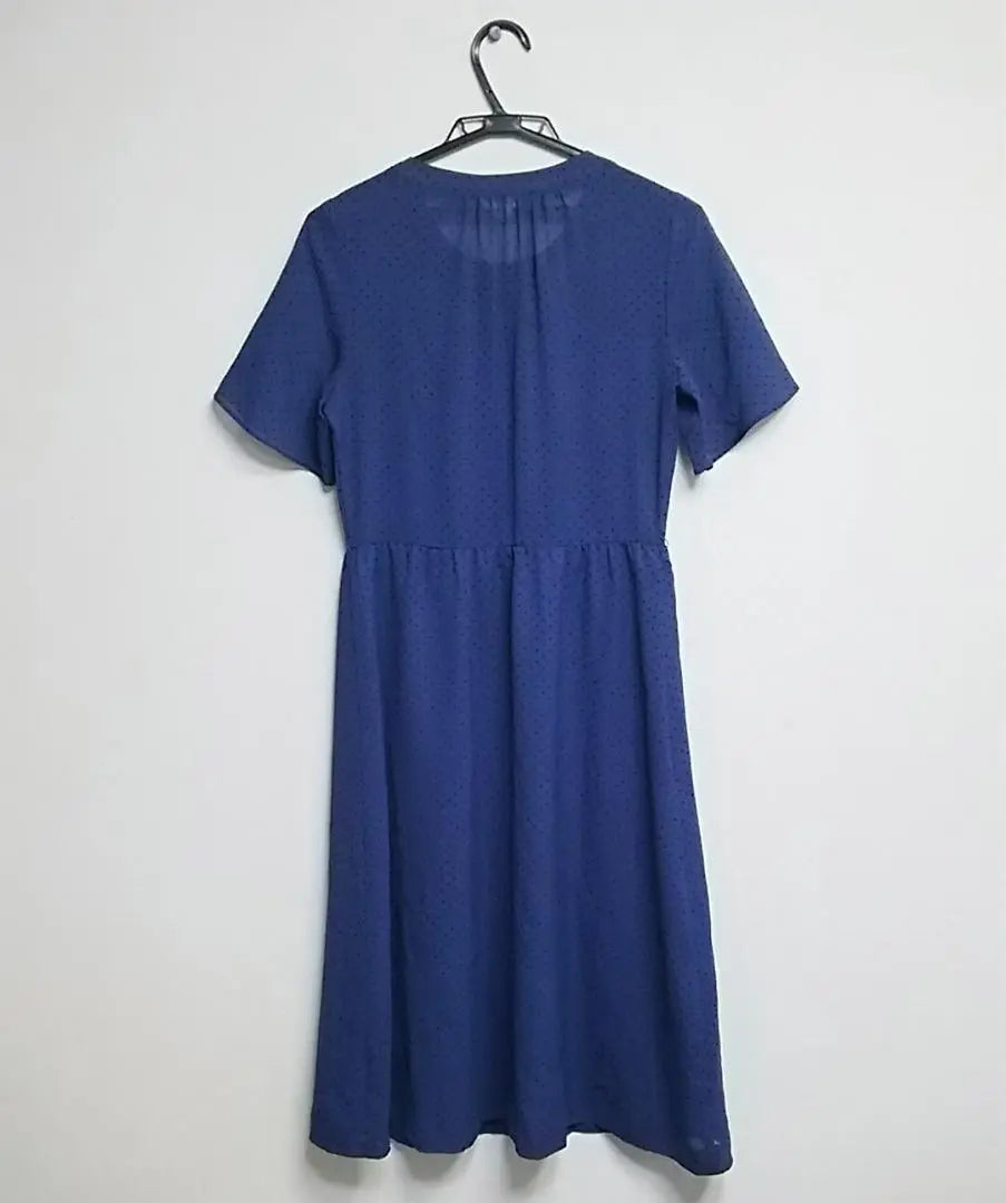 [Recommended for those who like the Heisei Retro] Retro vintage clothing/dot pattern blue dress