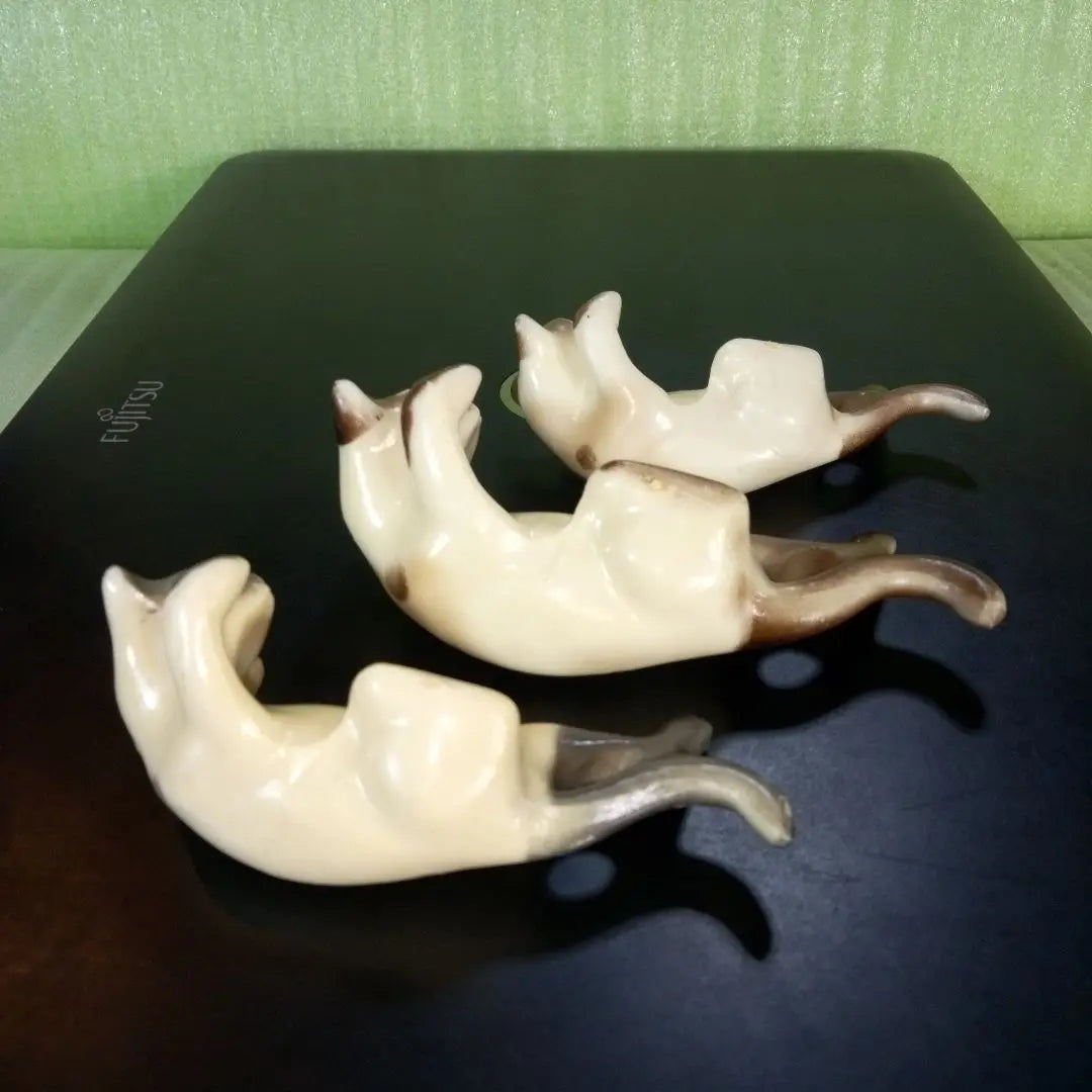 Siamese cat? 3-piece set summary border figure antique retro rare