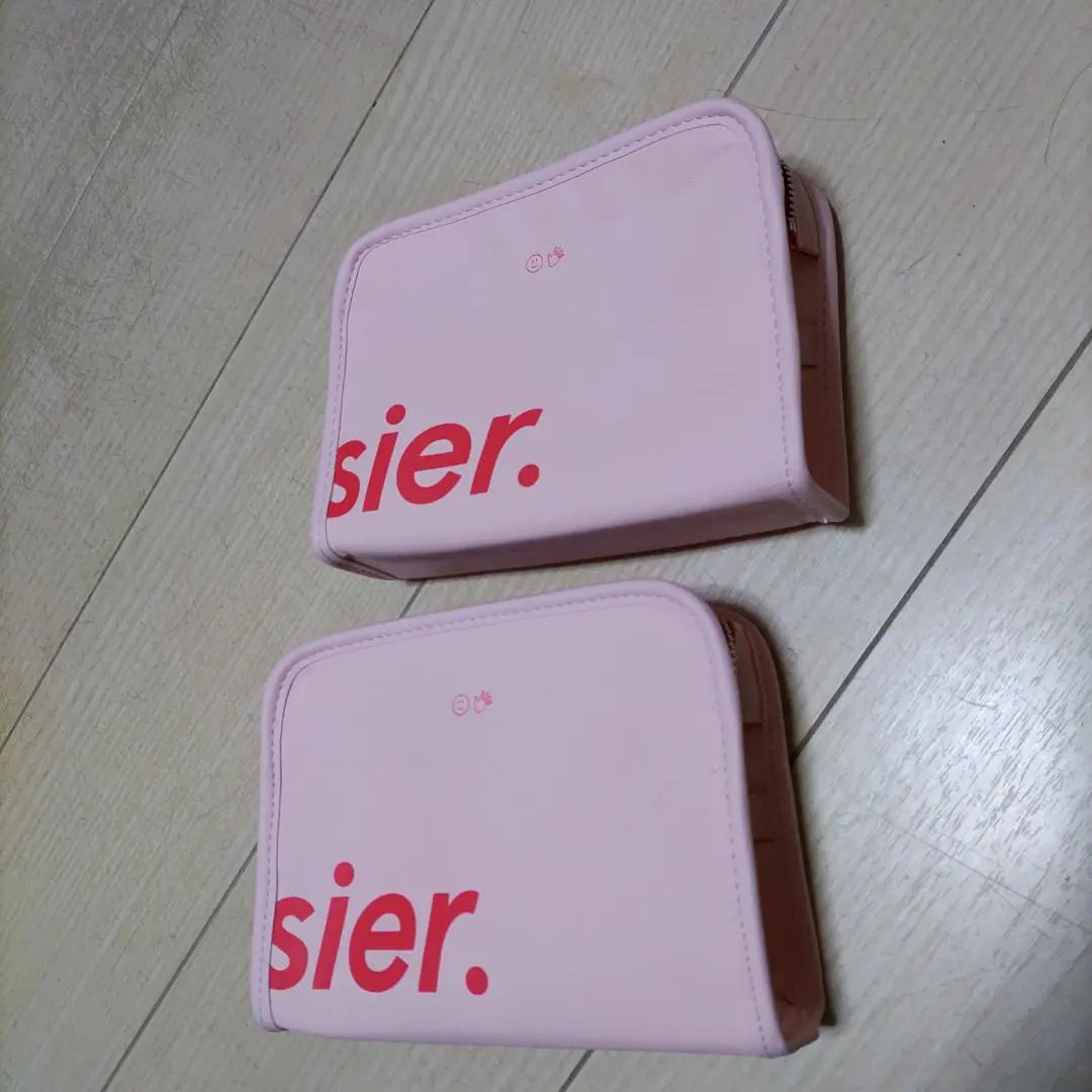 Set of 2 Glossier Mini Bag Pouch