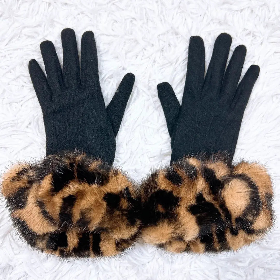 Louis Vuitton gloves mink leopard print TU black brown gloves fur