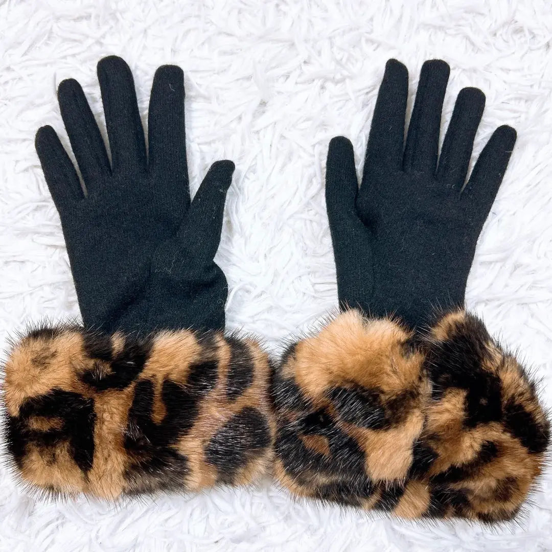 Louis Vuitton gloves mink leopard print TU black brown gloves fur