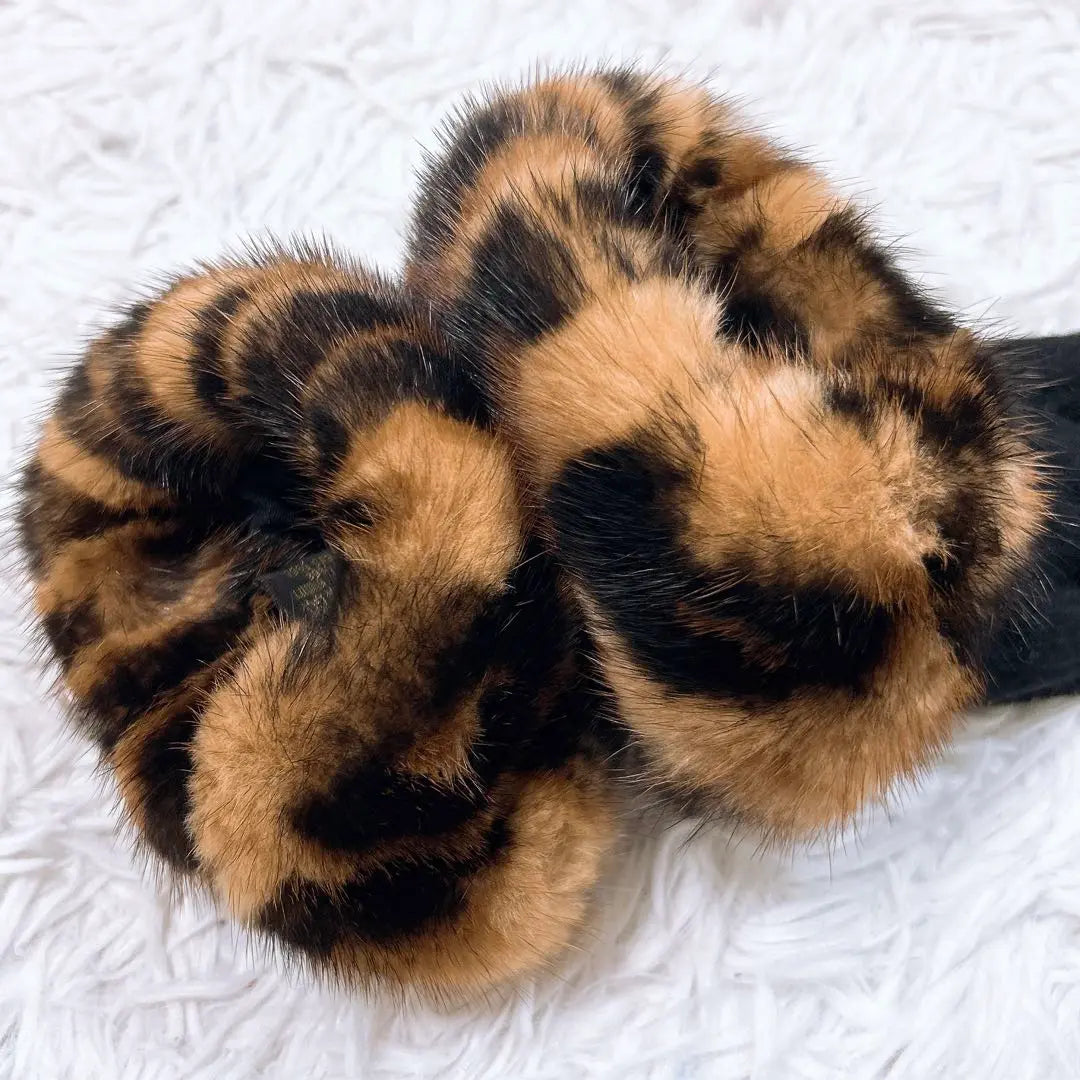 Louis Vuitton gloves mink leopard print TU black brown gloves fur