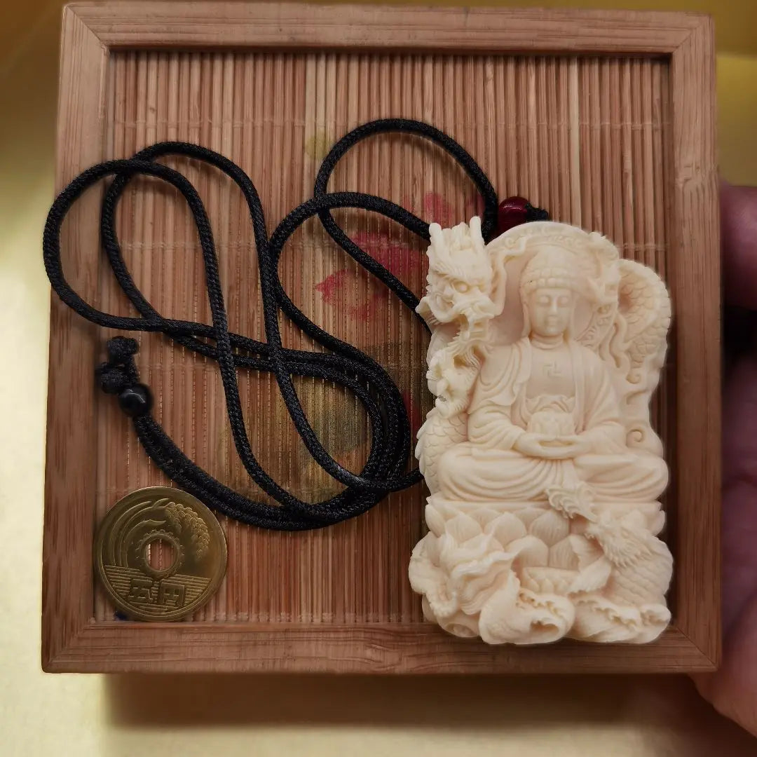 {BK012} Amida Buddha's "Ivory Coconut Fruit" Sculpture Pendant