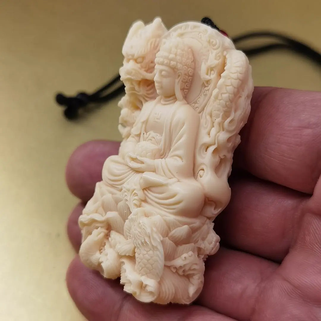 {BK012} Amida Buddha's "Ivory Coconut Fruit" Sculpture Pendant