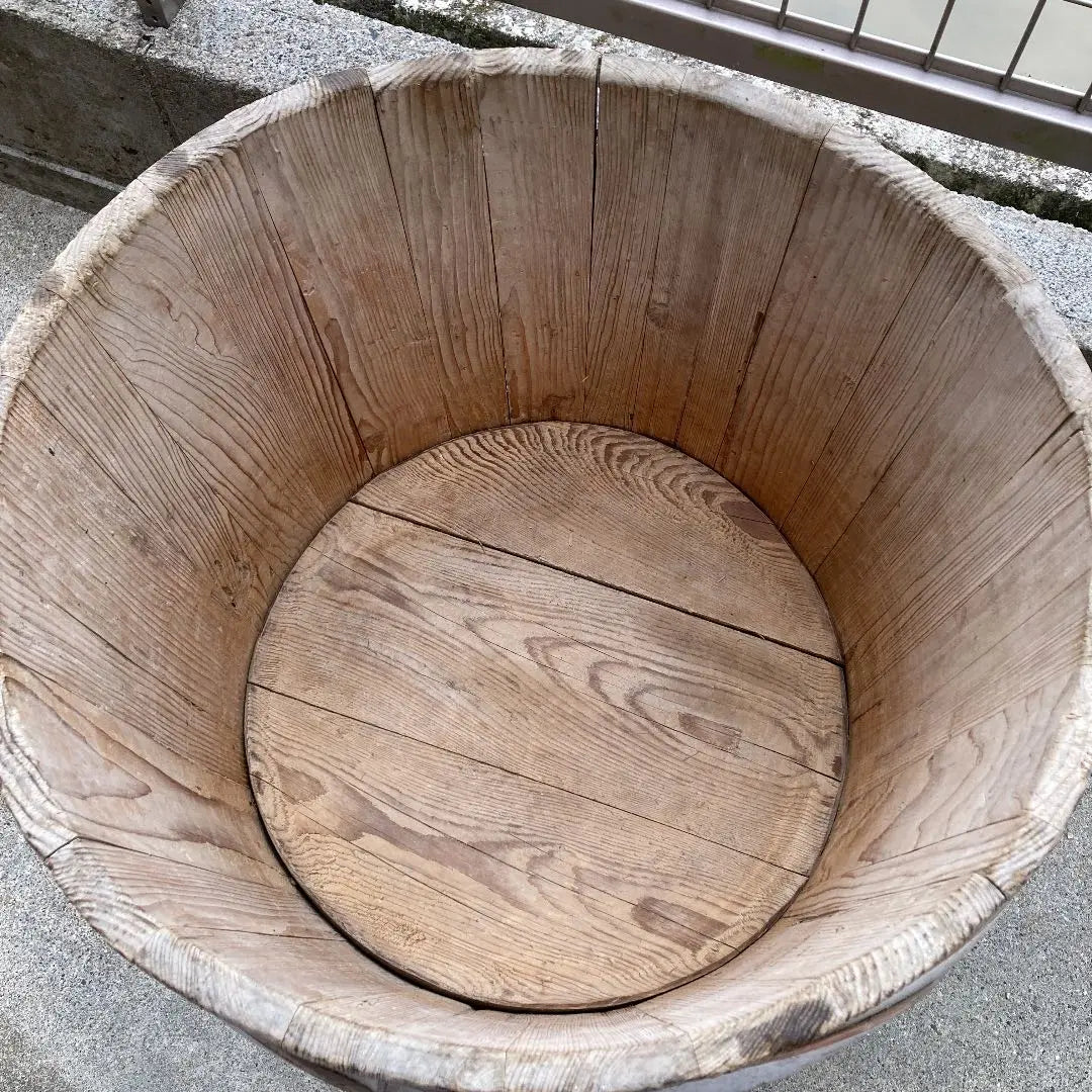 ⭐️Rare⭐️Antique⭐️Wood barrel⭐️Antique