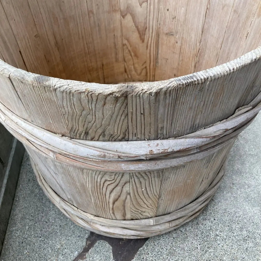 ⭐️Rare⭐️Antique⭐️Wood barrel⭐️Antique