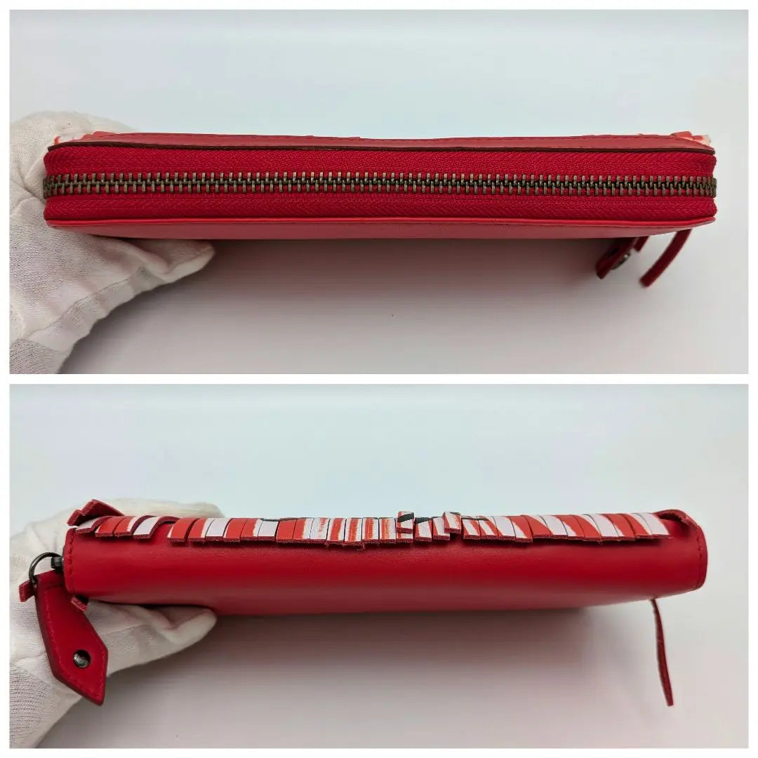 Cartera larga con flecos de Vivian Westwood sin usar de piel de orbe rojo