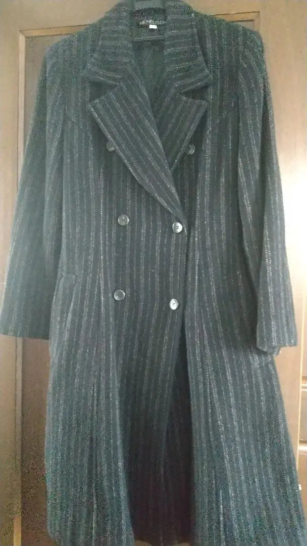 Good condition vintage MICHEL KLEIN striped long coat