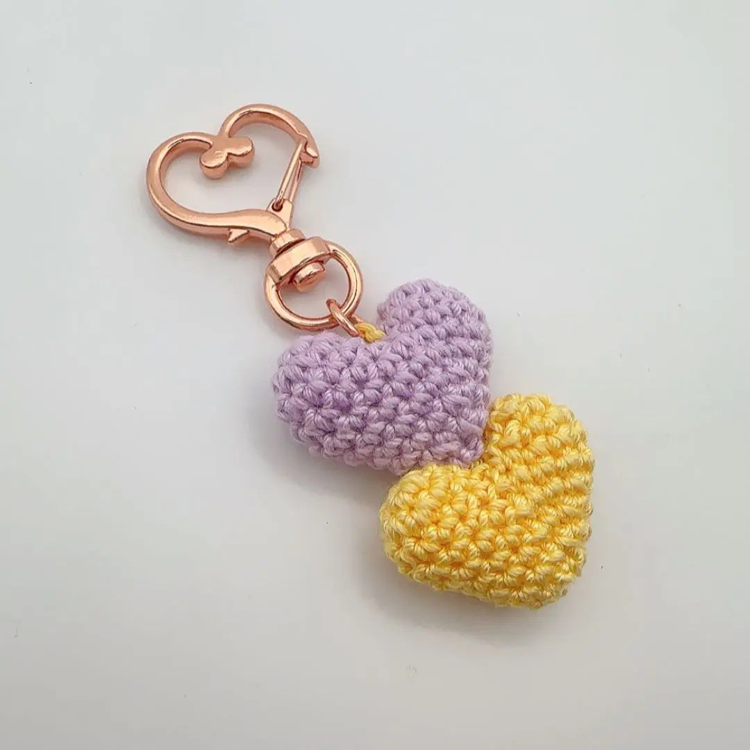 No. 107 Puffy♡ Twin Heart Keychain (Purple & Saffron)