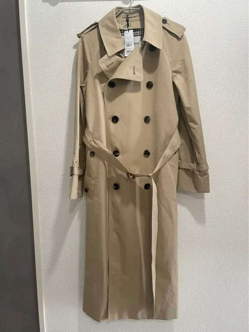 [Aquascutum] List price 121,000 yen Beige trench coat