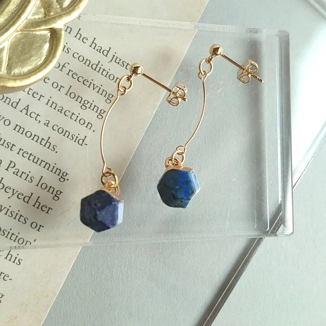 NO.474 Handmade Earrings Natural Stone Lapis Lazuli Blue Elegant Earrings