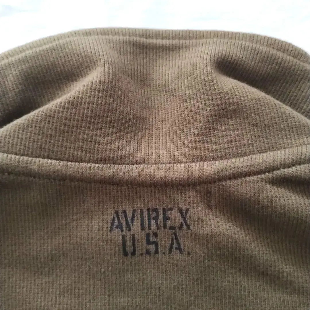 Brand new, unused AVIREX M, 95% cotton, 5% polyurethane, olive