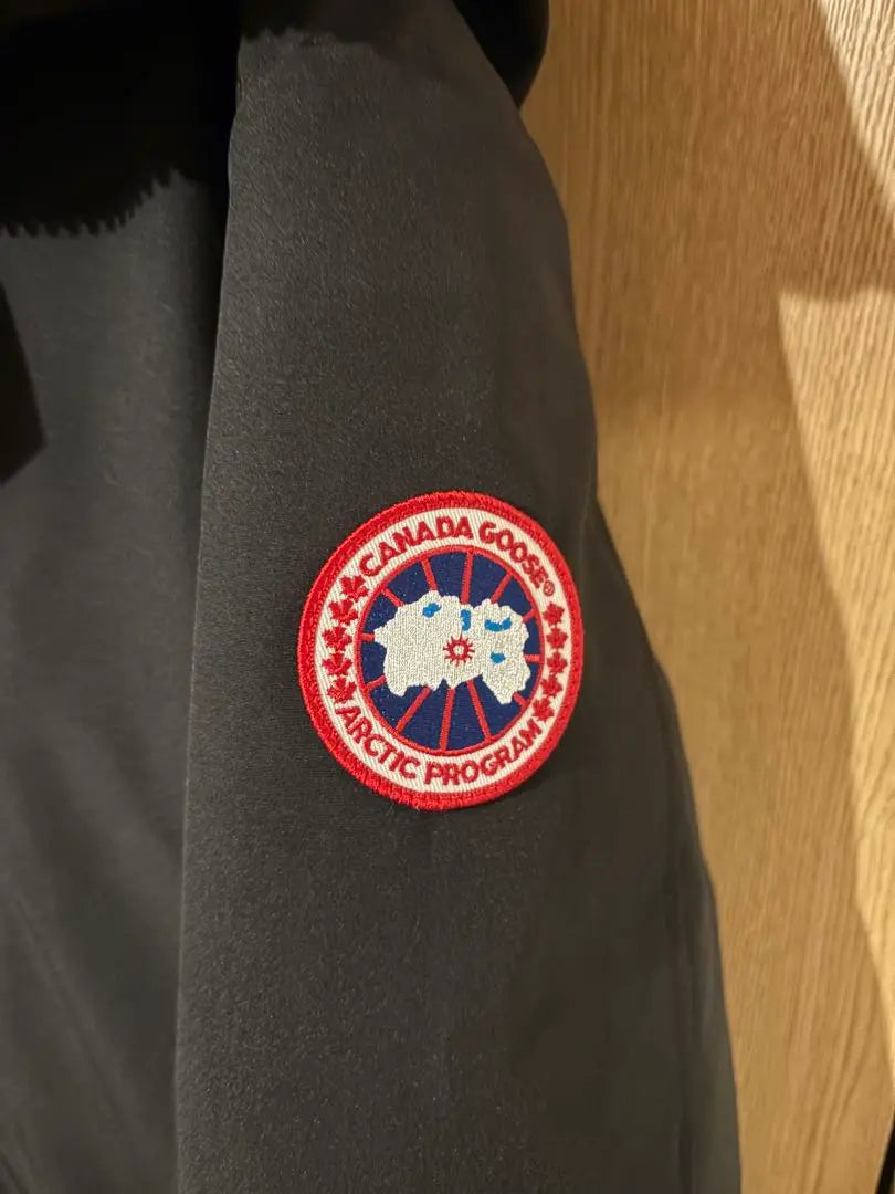 New tag included Chateau Parka 2053MB M Canada Goose Black