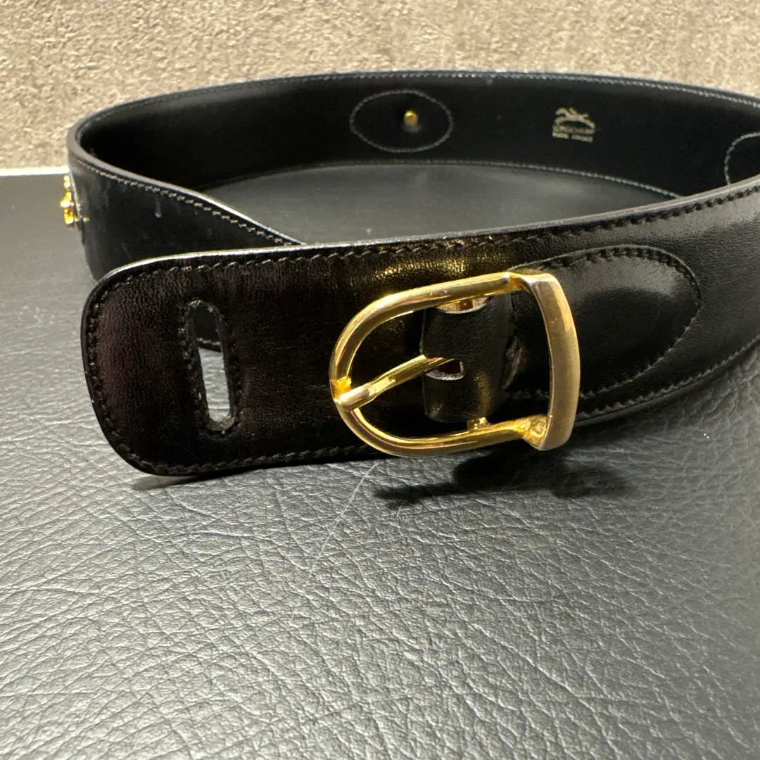 Longchamp Women's Leather Belt 65/26 Small Size