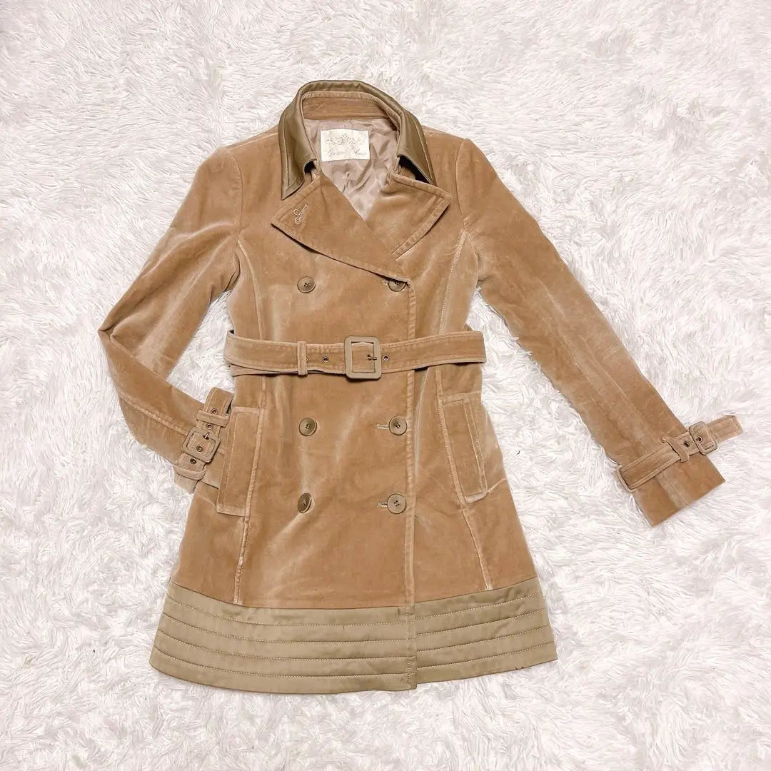 Grace Class Velour Stainless Trench Coat Beige